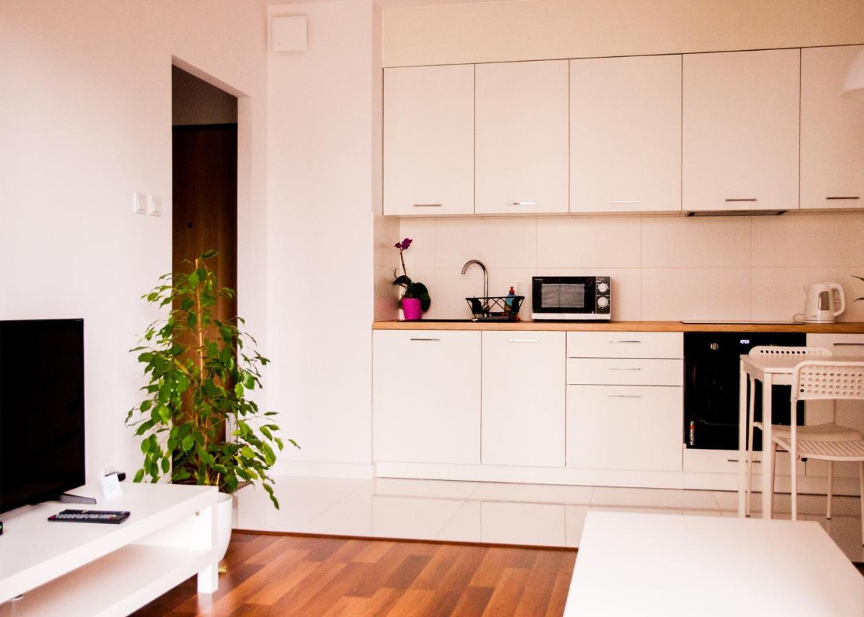 לודז' Apartament Rosso מראה חיצוני תמונה