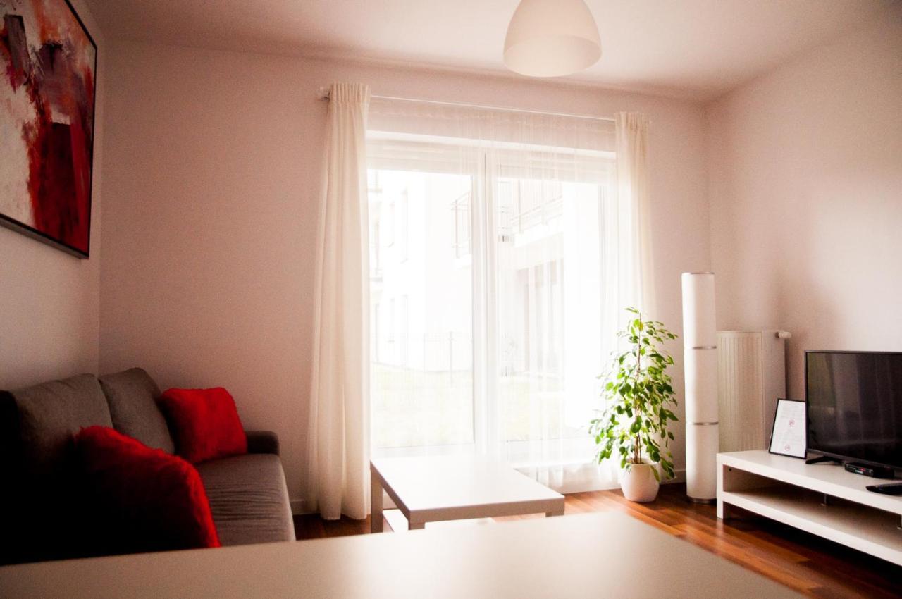 לודז' Apartament Rosso מראה חיצוני תמונה
