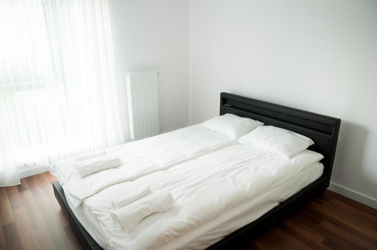 לודז' Apartament Rosso מראה חיצוני תמונה